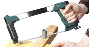 Как работать с ножовкой по металлу