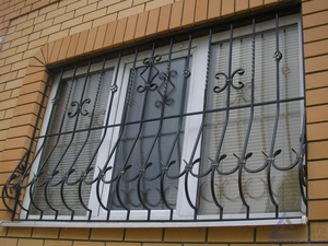 Описание кованых решеток на окна